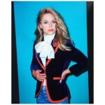Melissa Benoist Instagram - c’est moi 👋 also dream jeans