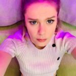 Burcu Biricik Instagram - Renkli bi yaşam tarzım var karavanda evet 🤔