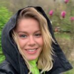 Burcu Biricik Instagram - Kuşlar 🦜çiçekler 🌺 börtüler🦎 böcekler 🐛