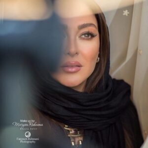 Elham Hamidi Instagram - A lot of problems in the world, 
would disappear if we talk to each other instead of about 
each other...!
بسیاری از مشکلات جهان حل خواهد شد، اگر ما با همدیگر صحبت کنیم، بجای اینکه پشت سر همدیگر صحبت کنیم....
Makeupartist:@maryamrahnama_makeupartist
Photography:@fatemerahmaniphotography