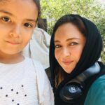 Niki Karimi Instagram - زلال كه باشي اسمان در تو پيداست
به رفيق خوب اين روزها هديه خانم🌹