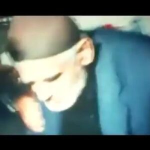 Elham Hamidi Instagram - شهید عباس بابایی پس از ۶۰ مأموریت جنگی موفق در صبح روز پانزدهم مرداد سال شصت و شش شمسی مصادف با روز عید قربان همراه با یکی از خلبانان نیروی هوایی (سرهنگ علی محمد نادری) به شهادت رسید🌹 یادش گرامی .
.
.
#شوق_پرواز #شهید #عباس_بابایی #الهام_حمیدی #شهاب_حسینی