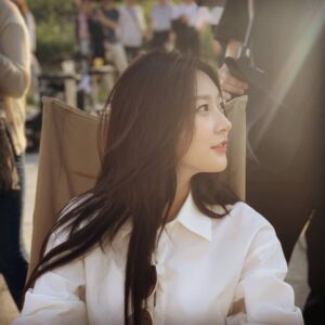 Kim Sae-ron Instagram - 가을이다×.×