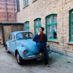 Burcu Biricik Instagram - 🚙 💙 vosvos 📷 @sumeyyebiricik
