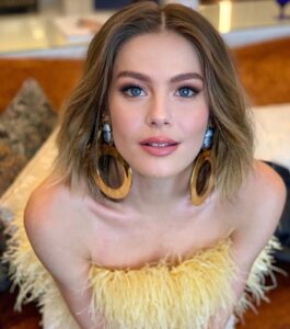 Burcu Biricik Instagram - 