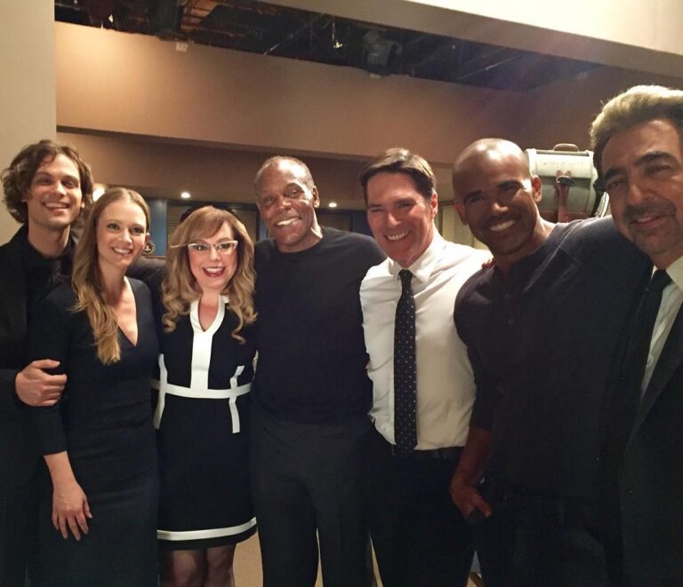 A.J. Cook Instagram - Such an honor to work with Danny Glover! Class act. As for the other 5 faces in this photo, you guys are my ❤️ @kirstenvangsness @gublergram @shemarfmoore #joemantegna #thomasgibson
