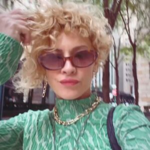 Açelya Topaloğlu Instagram - 🌵