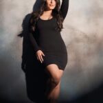 Aanchal Munjal Instagram - Here’s welcoming the month of loveeee .. 👄 #HelloFebruary 🧿🫶🏻🧚🏻‍♀️🥳 For those born on 29th, would be so happy this year 👅 Captured by @nayyarentertainment 🤍 Hair & makeup by @ankitaaa_mua 🤍 Outfit by @apni_dhun_main 🤍 Shot at @studio_imagecompany 🤍