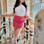 Aanchal Munjal Instagram - Physically sitting & drooling over last mangoes of this szn while posting these .. #HelloMay 🧿❤️🥭🌟🧚🏻‍♀️