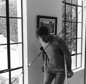 Aaron Rodgers Instagram - Three weeks into the rise to recovery. #healing # 

photo credit: @ryanwilliamwest
