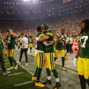 Aaron Rodgers Instagram - Good to be home. ❤️#