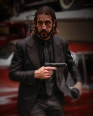 Aaron Rodgers Instagram - I’m thinking I’m back...

Para Bellum. 

#theboogeyman @johnwickmovie #