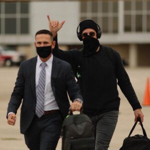 Aaron Rodgers Instagram - My coach is focused. ✌🏼🤙🏼#eyebrows #
