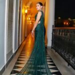 Aastha Gill Instagram - My eternal love for sareeeessss ❤️❤️❤️ Stylist - @stylenmua Outfit - @riantasofficial Jwellery - @mortantra Hmu - @cashmakeupartistry