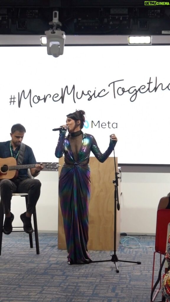 Aastha Gill Instagram - It was a pleasure celebrating World Music Day with @metaindia along with such amazing Musicians @sunidhichauhan5 @munawar.faruqui @arjunkanungo @kamakshikhannamusic 🎸 @mananwav 💄 @cashmakeupartistry 👗 @stylenmua @kalkifashion 📷 @deepit07 #aasthagill #kyun #worldmusicday #metaindia #artist
