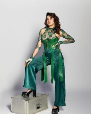 Aastha Gill Instagram - 🤔💚

Styling - @stylenmua
Outfit - @rheapillairastogi
Jwellery- @outhouse
Hair - @hairstylist_jennny 
Makeup- @cashmakeupartistry 
📸- @dinesh_ahuja