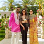 Aastha Gill Instagram - What went down in Udaipur!!! 🍹😅😎 Stylist- @stylenmua Outfit- @siddhartha_tytler Jwellery- @zevarking Hmu - @cashmakeupartistry #AasthaGill #AGOG #udaipurdiaries #rafflesudaipur #natasastankovic #hardikpandya #krunalpandya #yaarkishaadi