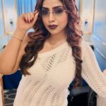 Aayushi Jaiswal Instagram - The secret of great style is to feel good in what you wear 👗 #goodevening