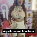 Aayushi Jaiswal Instagram - Ayushi Jaiswal Holi Celebration party Holi ki masti में झूमते टीवी स्टार #youtubeshorts #trendingshorts #viralvideo #dance #todayshorts