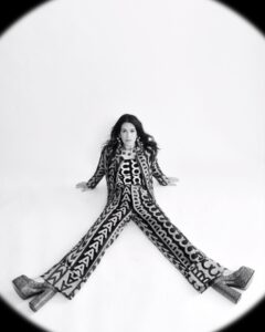 Abbi Jacobson Instagram - 2 @ladygunn Photos / @shervinfoto Styling / @styledbyphil Story / @alexblynn Makeup / @rebeccarestrepo Hair / @rheannewhite Styling assistant / @_meekahh PA / @juliaadambola