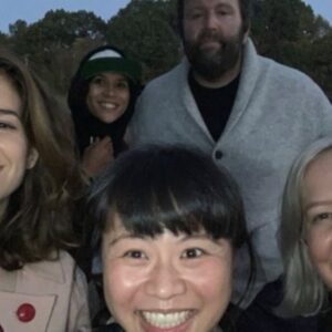 Abbi Jacobson Instagram - Today is the day!
@leagueonprime is now streaming ⚾️