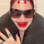 Abby Roberts Instagram - who do u fink gave u the teef? #redteeth using @mehronmakeup red tooth fx