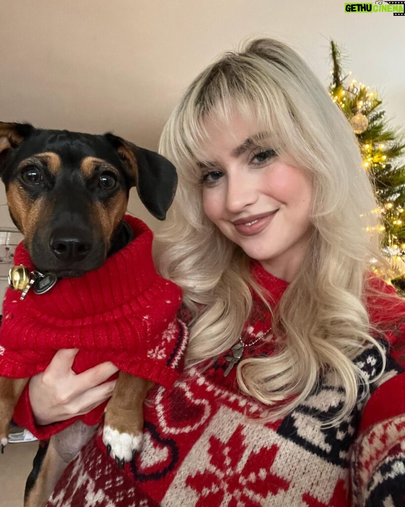 Abby Roberts Instagram - merry christmas from me and my son