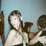 Abby Roberts Instagram - Did you hear? Fashion month is officially over! 😱 As we say goodbye to another season of thrills and frills, we look back on the beauty looks that excited the audiences of the AW24 womenswear shows. Here TikTok star @abbyroberts gives us a sneak peek into her own fashion month experience documented via disposable camera, featuring papped beauty looks from the @mashapopovap @yuhanwangyuhan @patrick__mcdowell and @dipetsa shows as well as looks from guests and her own creations. “I think the biggest thing i noticed this fashion week was the internet culture’s growing influence on the fashion space,” she tells Dazed. “From the models used to accents in the collections!” 📷 @abbyroberts