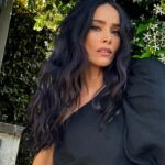 Abigail Spencer Instagram - 🕊️🕊️🕊️. #thegracies In Vintage @givenchy 📷 @claytonhawkins