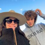 Abigail Spencer Instagram - Here comes the son. ☀️🌾🐛🪻🐝🍊. #ojaibes