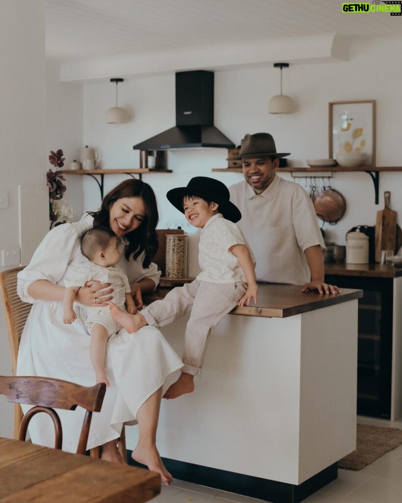 Acha Sinaga Instagram - New family photo 🤍