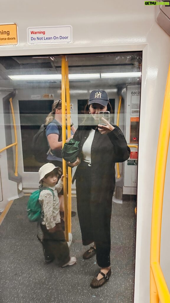 Acha Sinaga Instagram - Pas lagi naik train berdua sama Luke, sekalian yuk kita bikin konten ☺️🚞