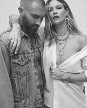 Adam Levine Instagram - ❤️
@behatiprinsloo 
@jacquieaiche
