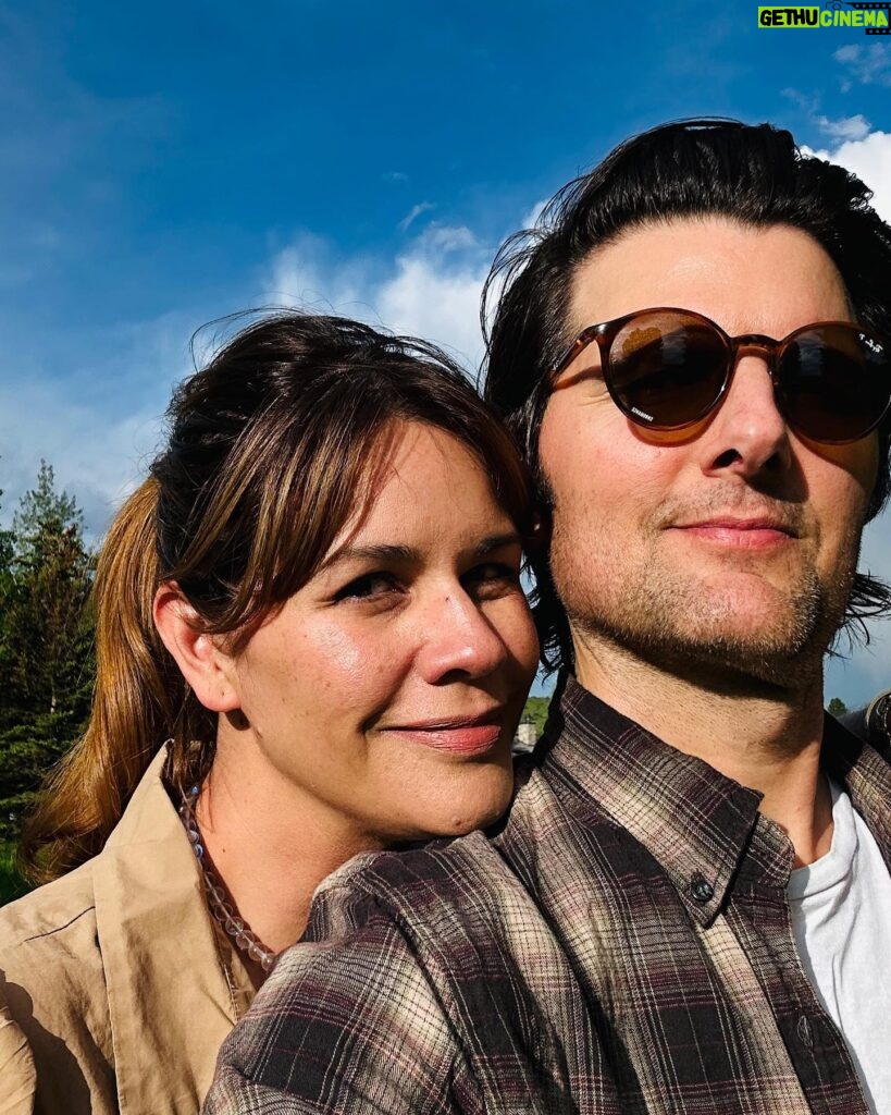 Adam Scott Instagram - This is the 25th birthday of my brilliant, beautiful, hilarious, foxy wife Naomi that I’ve been lucky enough to spend with her. Yup we met in 1998. My partner in life and work, I love her so much I’ll disintegrate into a fine powder if I try and explain. I’m so insanely bonkers lucky, I mean good lord…as are our kids who get her as their mom…happy birthday my dear ♥️🎊♥️🎉♥️🎂♥️🎁♥️♥️♥️♥️♥️🎂♥️🎂♥️🎂