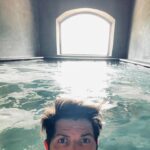 Adam Scott Instagram – Guess how big jacuzzis are in Tuscany