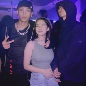 Adhisty Zara Instagram - It was an honor to watch your show and meet you guys in person!! Thank you for the warm welcome!❤️ Hope to see you guys here again soon!