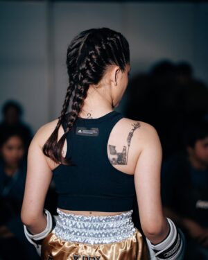 Adhisty Zara Instagram - Kemarin adalah sebuah hari yng akhirnya gue lewatin. Dengan latihan kurang lebih di 10 hari jadilah kuda lumping😂😭 

Terimakasih untuk @superstarknouckout atas pengalaman yng sangat seruu🔥🥊

Untuk kak lula @lulalahfah selamat atas kemanangannya! km keren banget!