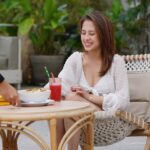 Adhisty Zara Instagram - Akhirnya sampai juga di eps terakhir #YOLOSeries 🥺 Seru ya lihat persahabatan mereka semua… gimana endingnya? Puas gak?
