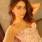 Aditi Bhatia Instagram - will you believe if i tell you these pics are clicked by my househelp 🎀