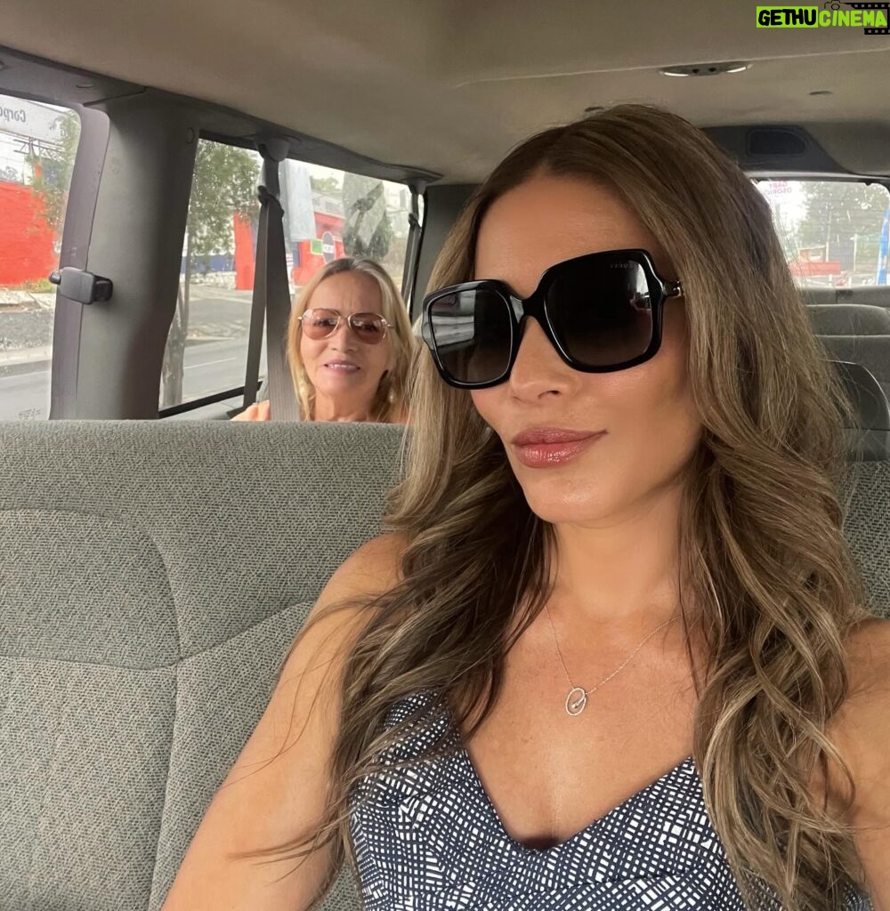 Adriana Fonseca Instagram - 1. En camino a una importante reunión. 2. Comiendo el mejor sushi in town. 3. Con mamá, en camino. 4. Probando luces naturales, en el camino. 5. Selfie en el baño, amo ponerme vestido con tenis, a-gusto! 6. Amo amo, este pescado es edición limitada de Alaska! Yum 7. Acabando yoguita. 8. Vamos de regreso! 9. Mami, disfrutando el postre mas deli! Estaba helado y traía mango picado, espectacular! 10. Hechando la poderosa…. _______ 1. On the way to an important meeting. 2. Eating the best sushi in town. 3. With Mom on the way. 4. Testing natural lights, on the way. 5. Selfie in the bathroom, I love wearing dress in tennis! 6. This fish is limited edition of Alaska! Yum 7. Finishing yoguita. 8. Let’s go back! 9. Mommy, enjoying the most deli dessert! It was ice cream and it was handle chopped, spectacular! 10. Signing…. . . . . . #cute #cdmx #latina #travel #Mexico #lifestyle #fashion #ILoveMyMom