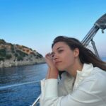 Afra Saraçoğlu Instagram - 💙🌙