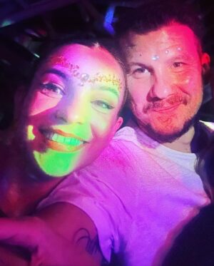 Agustina Cherri Instagram - Algunas de los últimos tiempos
1. 3 de los 4 🐥
2. Ensayando “Votemos”
3. Panza y amigas
4. Fiesta con mi amor
5. Cuando el recién nacido pega un estirón ❤️