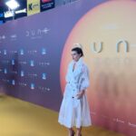 Agustina Palma Instagram - Ready for the future 🛸 #dunepartedos #dune #duneparttwo @warnerbrosspain @wbpictures Dress @karllagerfeld Shoes @almaenpenashoes Style @j.borgesio @viacomunicacion Jewelry @therengoconcept @dypcomunicacion @dunemovie