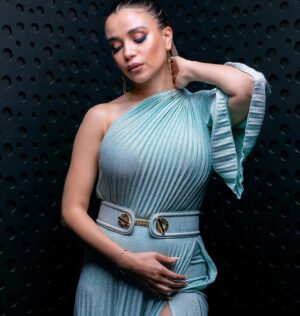 Ahlam Zaimi Instagram - New collection by @ef_casablanca × @elisabettafranchi 
Photo credit @zakaria_latouri 
Mua @hasnaafriki 
#trend #fyp #fypシ
#explore #maroc #morocco