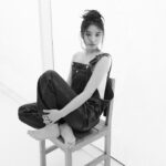 Ahn Eun-jin Instagram - 🩶