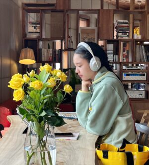 Ahn Eun-jin Instagram - 길채채🍀