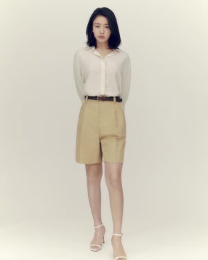 Ahn Eun-jin Instagram - 🩶