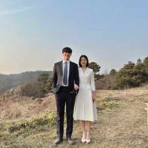 Ahn Eun-jin Instagram - 미주랑 강호랑 예진이랑 서진이는 행복하게 오래오래 살았답니다💓 #나쁜엄마 끄읏🌟