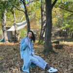 Ai Tominaga Instagram - ⁡ 告知です❤︎ TBS「ララLIFE」に出演します 明日、12月8日(金)よる11:30〜 ⁡ ずっと前から気になっていた自然と共に生活する、四井さん宅へお邪魔してきました！ まずは土作りから、短い時間で体験させていただいた貴重な時間、是非見てくださいね ⁡ 四井さん、ご家族の皆様もありがとうございました❤︎ @yotsuishinji_permaculture ⁡