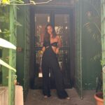 Aisha Sharma Instagram - Hello May !! #nofilter